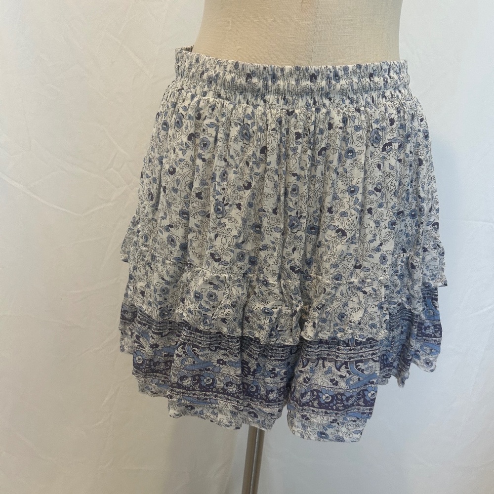 Nicole Miller Womens blue skirt flowered skirt size Medium